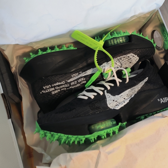 Nike off white lace set( not the snkr) - Picture 3 of 3